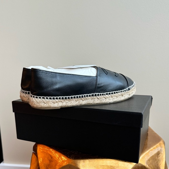 CHANEL Black Lambskin Leather Espadrilles, Size 9-9.5 (Chanel size 40) - Picture 4 of 16